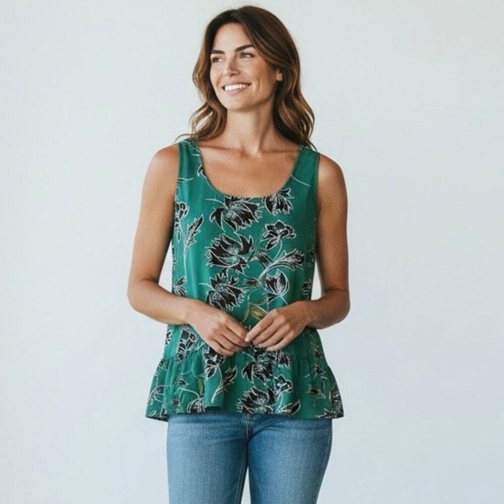 CAbi 3276 Zoe Falling Flower's Green Floral Sheer Peplum Blouse Tank Top Size M